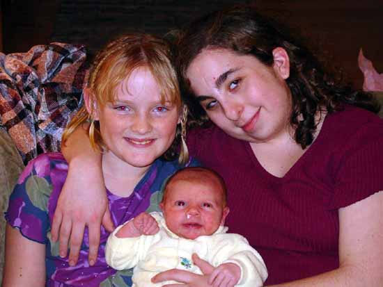 Emily with Aunt Erin and cousin Samantha.